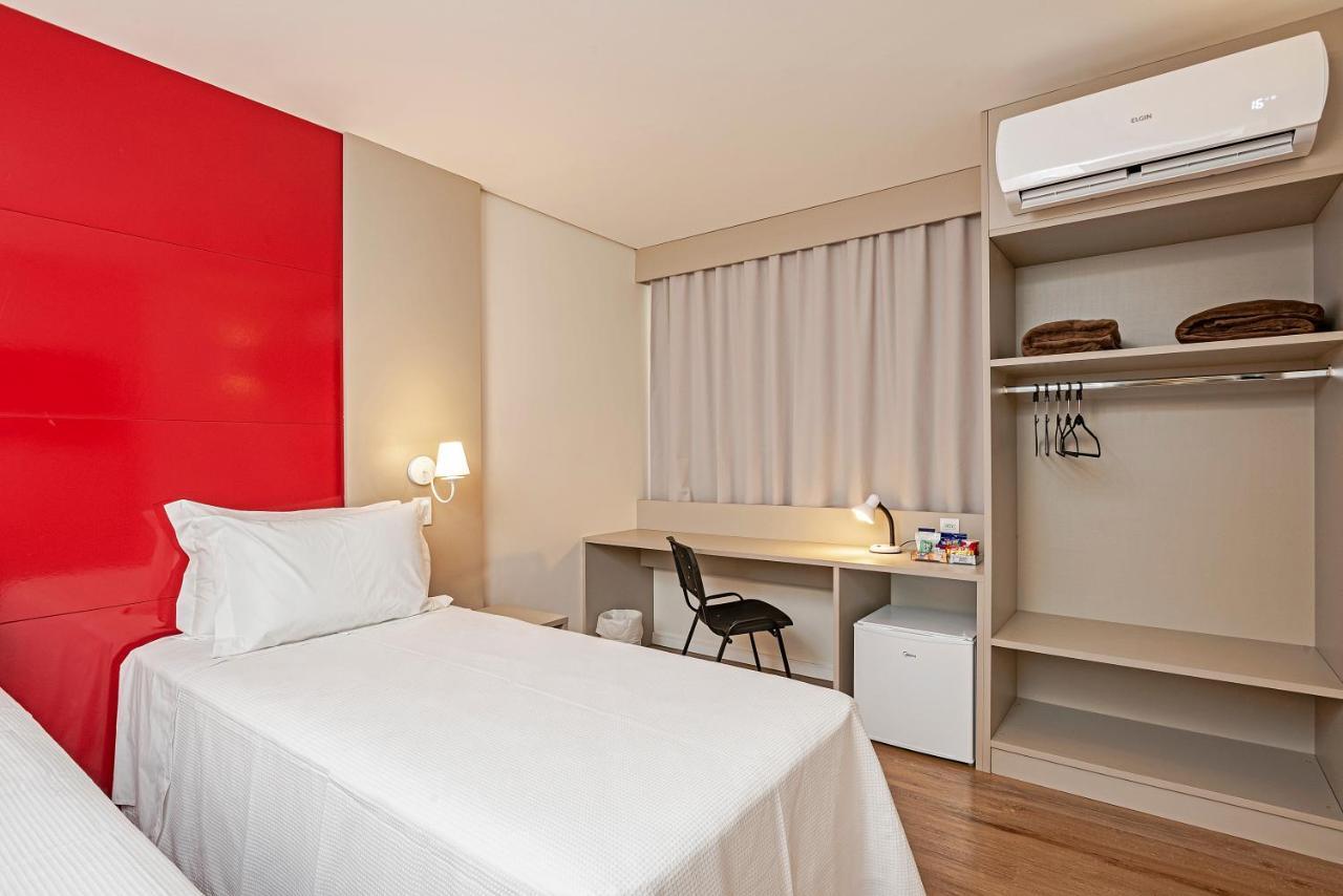 Hotel Slim Guarapuava Extérieur photo
