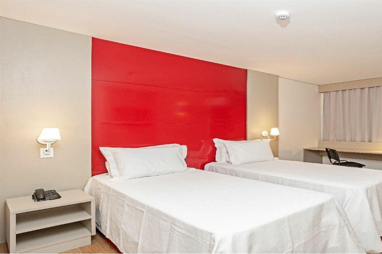 Hotel Slim Guarapuava Extérieur photo